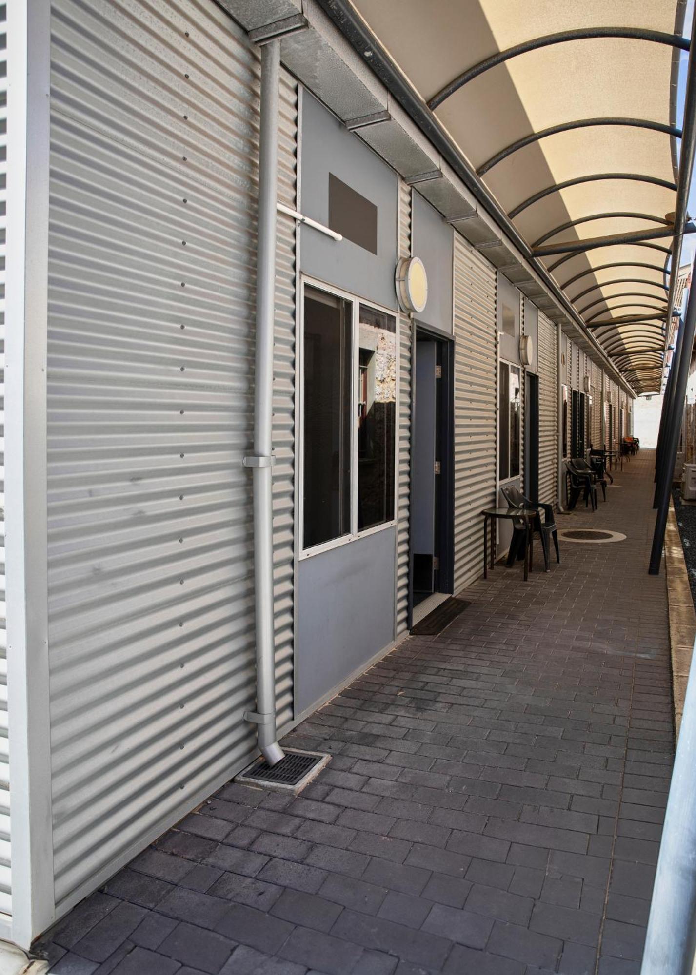 Хостел Yha Fremantle Prison Экстерьер фото