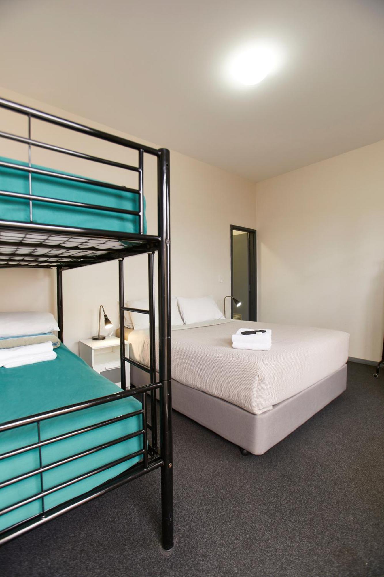 Хостел Yha Fremantle Prison Экстерьер фото