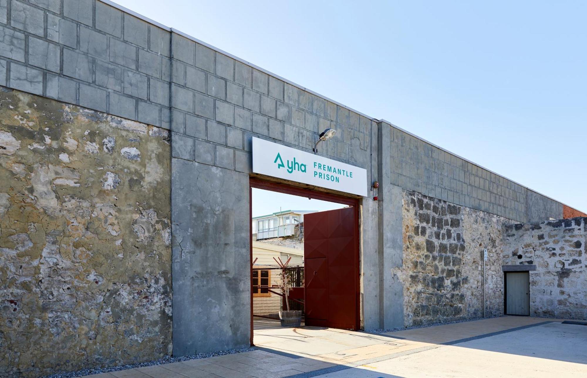 Хостел Yha Fremantle Prison Экстерьер фото