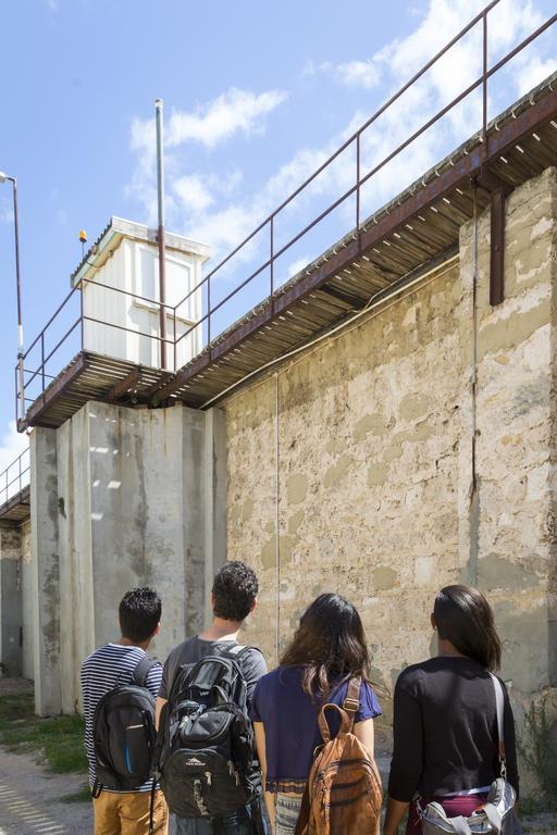 Хостел Yha Fremantle Prison Экстерьер фото